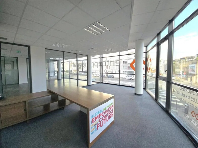 32 Rue Victor Lagrange, Lyon à louer - Photo de l’immeuble – Image 1 sur 14