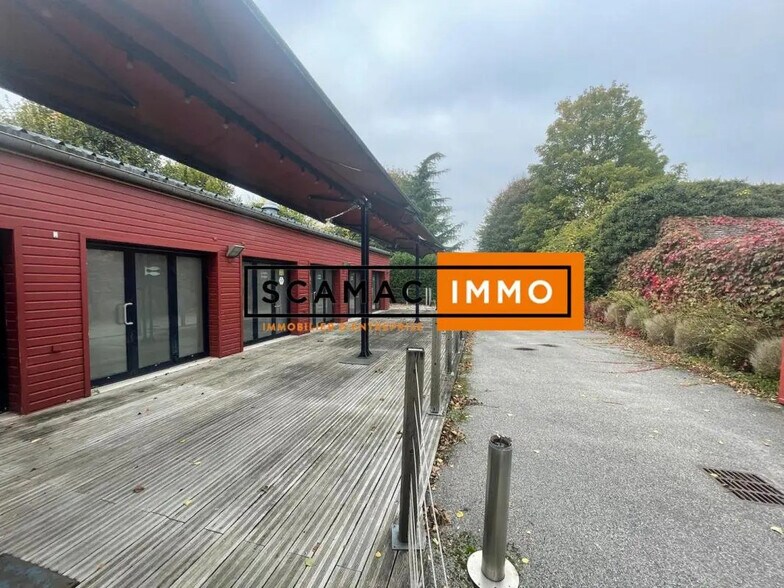 Bureau dans Coignières à louer - Photo de l’immeuble – Image 1 sur 5