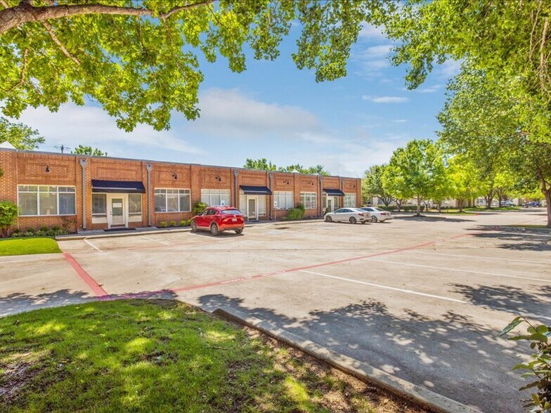 502 N Carroll Ave, Southlake, TX à louer - Photo de l’immeuble – Image 2 sur 19