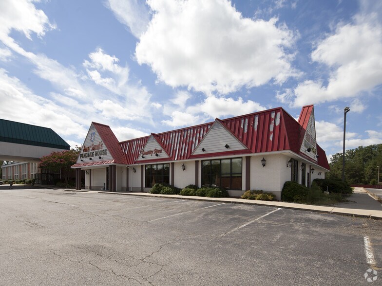 23496 Welcome Way Dr, Ruther Glen, VA à vendre - Photo de l’immeuble – Image 2 sur 4