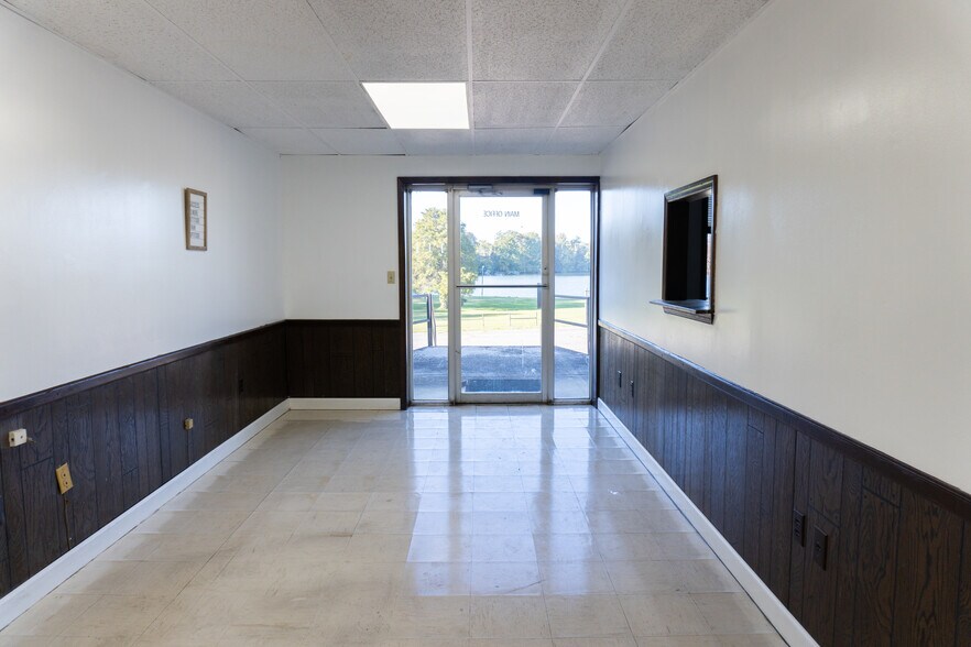 121 Alsonia St, Estill Springs, TN à louer - Photo de l’immeuble – Image 3 sur 41