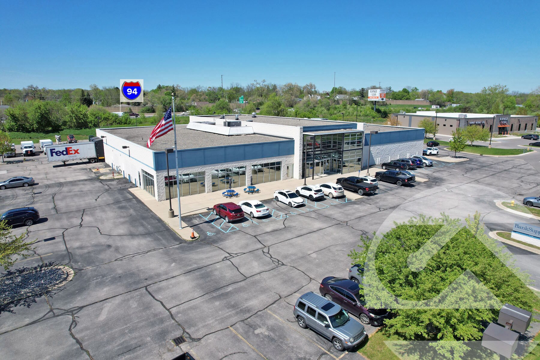 770 James L Hart Pky, Ypsilanti, MI à vendre Photo principale– Image 1 sur 2