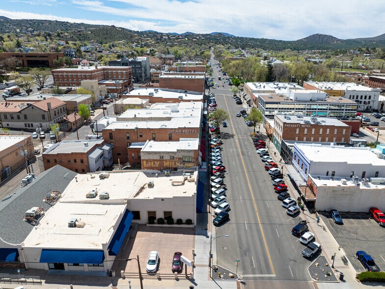 147 N Cortez St, Prescott, AZ à louer - Photo de l’immeuble – Image 2 sur 30