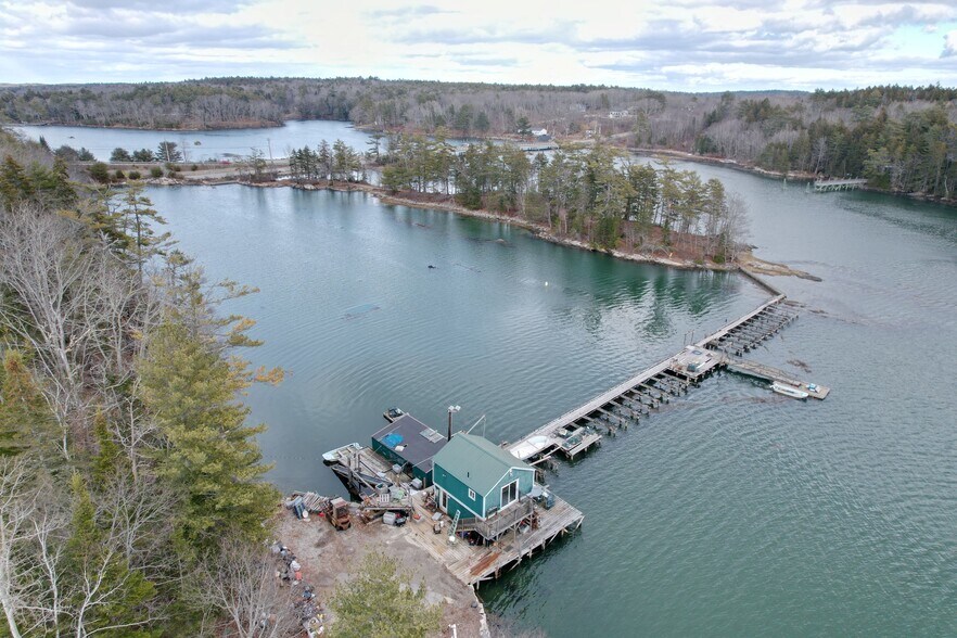 37 Knickerkane Rd, Boothbay, ME à vendre - Photo de l’immeuble – Image 2 sur 8