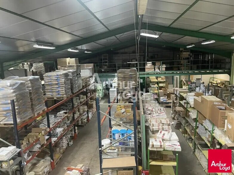 Local d'activités dans Saumur à vendre - Photo de l’immeuble – Image 1 sur 2