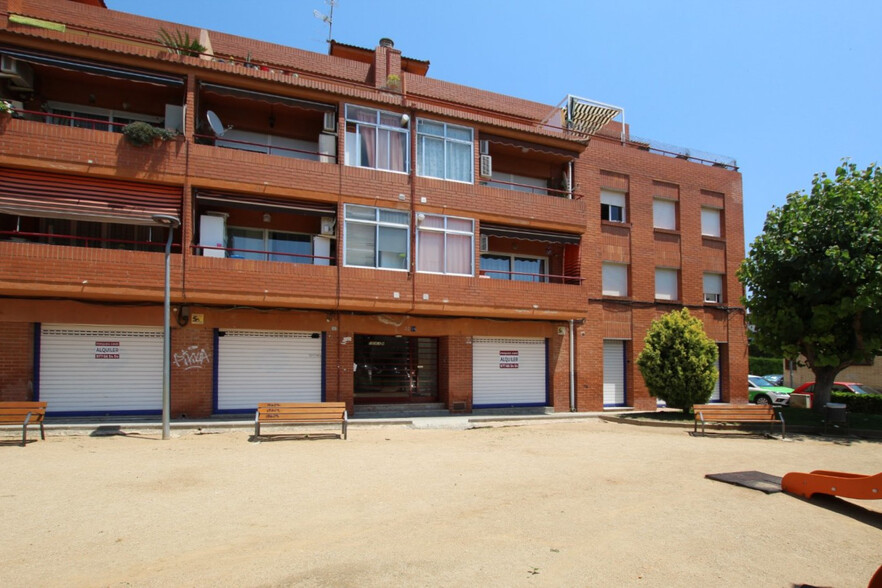 Local commercial dans El Vendrell, Tarragona à louer - Photo principale – Image 1 sur 12