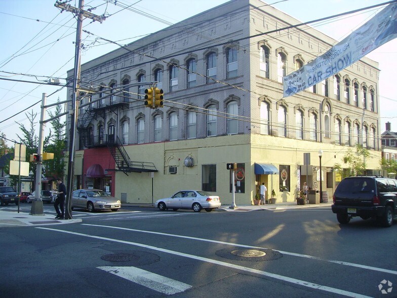 1-5 W Washington Ave, Washington, NJ à vendre - Photo de l’immeuble – Image 2 sur 5