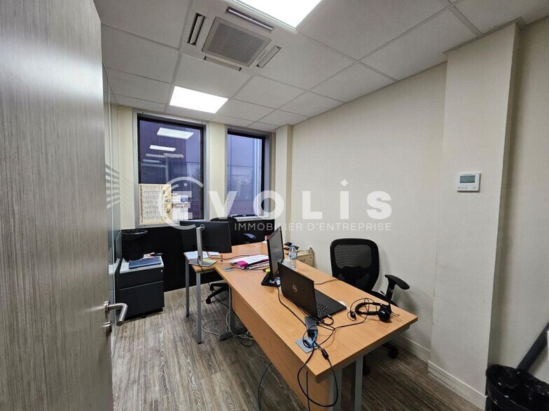 Bureau dans Malakoff à vendre - Photo intérieure – Image 2 sur 22