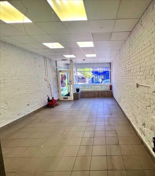 22 Dunstall St, Scunthorpe à louer - Photo de l’immeuble – Image 3 sur 4