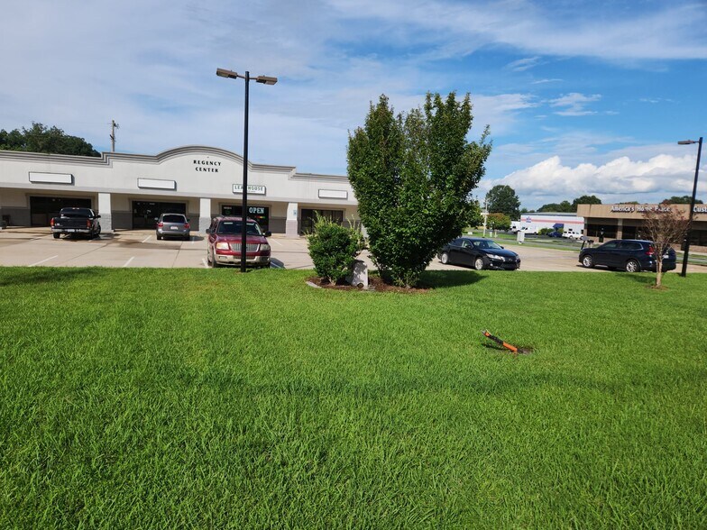 4630 W Hwy 74, Monroe, NC à louer - Photo de l’immeuble – Image 2 sur 10