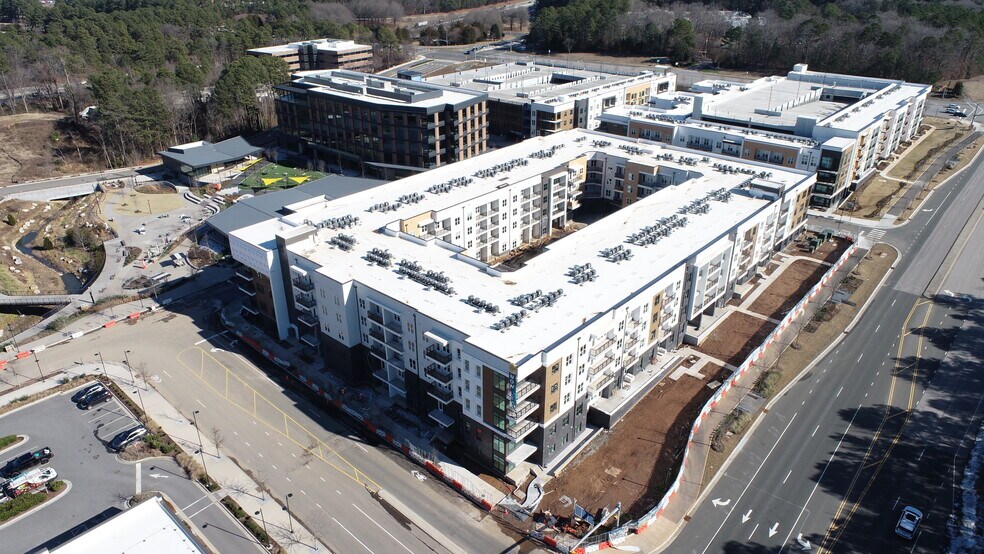 Davis Dr, Research Triangle Park, NC à louer - Photo de l’immeuble – Image 3 sur 12