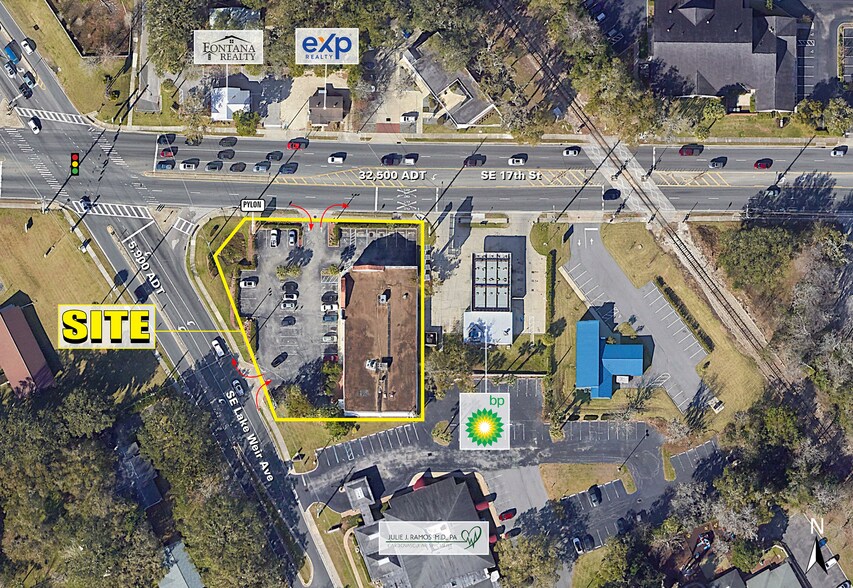 1719 SE Lake Weir Ave, Ocala, FL à louer - Photo de l’immeuble – Image 3 sur 4