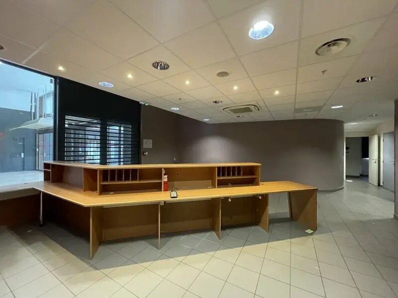 Local commercial dans Le Havre à vendre Hall d’entrée– Image 1 sur 5