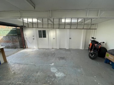20B Warren Rd, Brighton à vendre - Photo intérieure – Image 3 sur 4