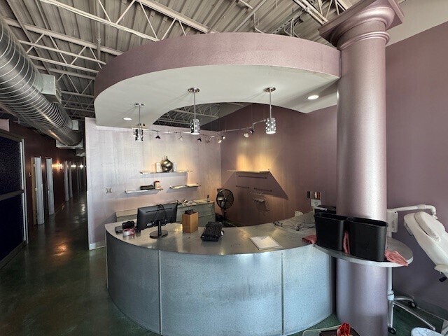 505 S Mattis Ave, Champaign, IL à louer - Photo de l’immeuble – Image 2 sur 4