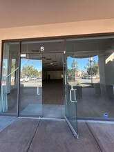 5533-5549 Philadelphia St, Chino, CA à louer Photo de l’immeuble– Image 1 sur 10