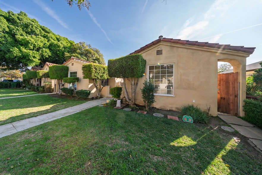 1832 Lansdowne Ave, Los Angeles, CA à vendre - Photo principale – Image 1 sur 8