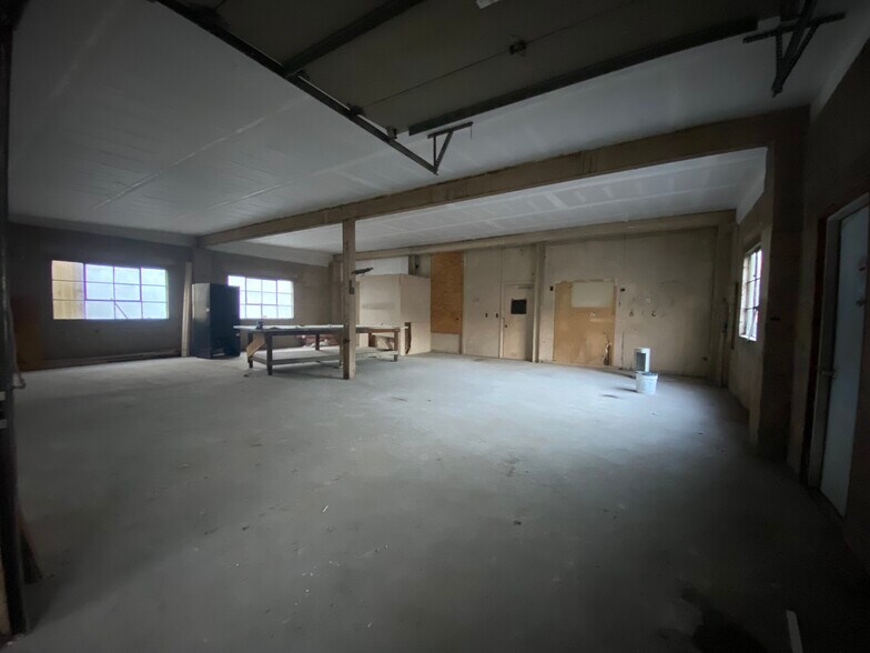 22 Leonard St, Norwalk, CT à louer - Photo de l’immeuble – Image 3 sur 12