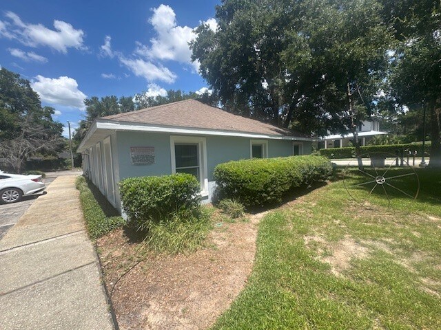 112 NE Sanchez Ave, Ocala, FL à louer - Photo de l’immeuble – Image 2 sur 6