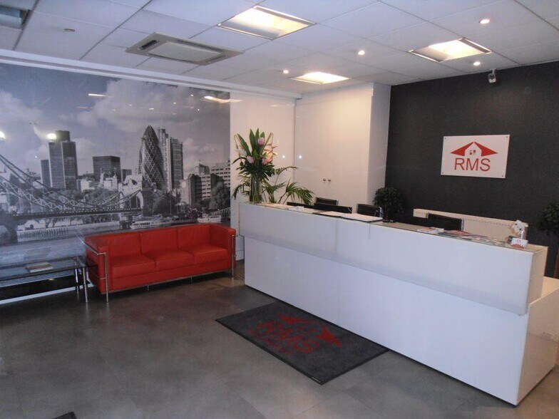 9-17 Eastern Rd, Romford à louer - Photo intérieure – Image 3 sur 5