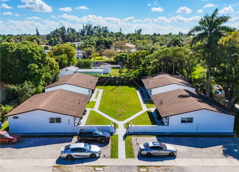 60 NW 161st St, Miami, FL à vendre - Aérien – Image 2 sur 20