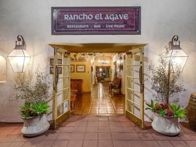 116 Civic Center Dr, Vista, CA à vendre Photo principale– Image 1 sur 16