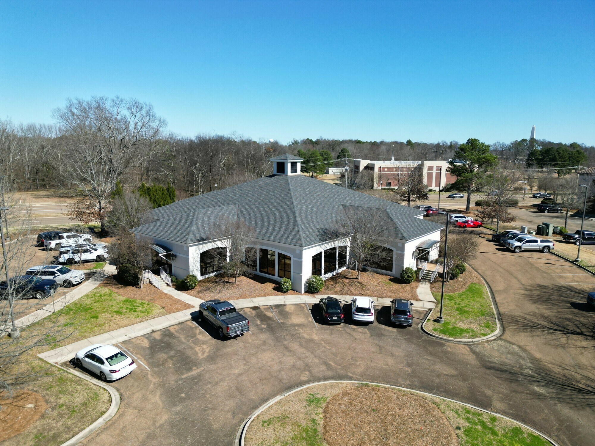 601 Crescent Blvd, Madison, MS à louer Photo principale– Image 1 sur 24