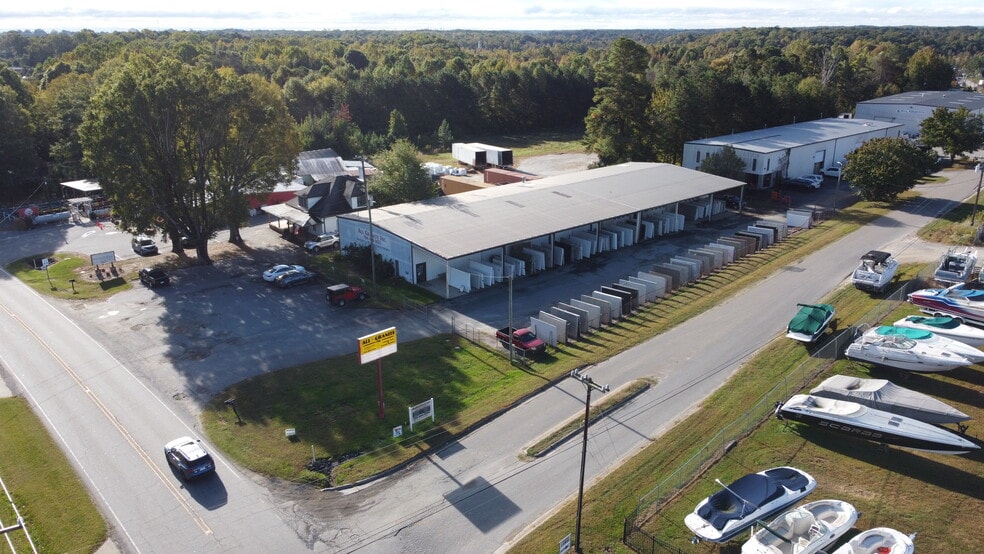 4857 N NC 16 Business Hwy, Denver, NC à louer - Photo de l’immeuble – Image 2 sur 6