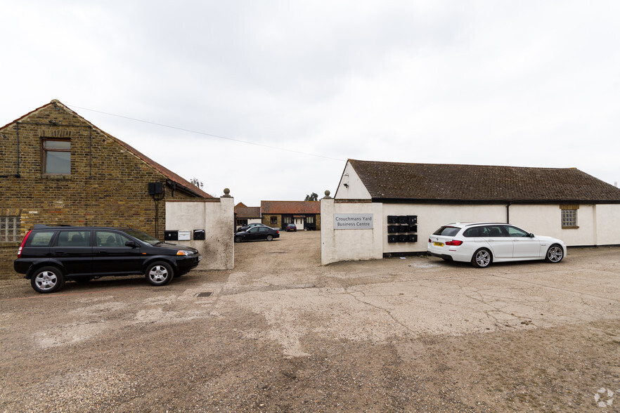 Poynters Ln, Southend On Sea à louer - Photo de l’immeuble – Image 3 sur 5