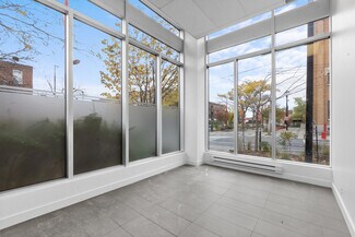 Plus de détails pour 7040 Rue Saint-Dominique, Montréal, QC - Bureau/Local commercial à louer