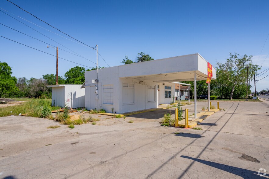 600 S WW White Rd, San Antonio, TX à vendre - Photo de l’immeuble – Image 3 sur 15