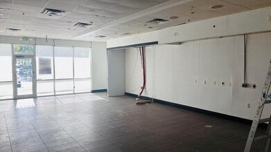 10101-10181 W Commercial Blvd, Fort Lauderdale, FL à louer Photo intérieure– Image 2 sur 5