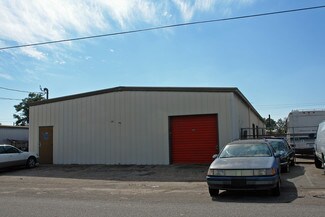 Plus de détails pour 207 Truman St, Fort Walton Beach, FL - Industriel/Logistique à louer
