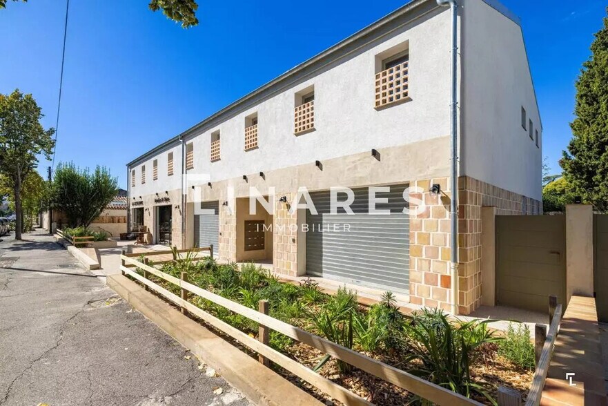Bureau dans Marseille à louer - Photo de l’immeuble – Image 2 sur 8