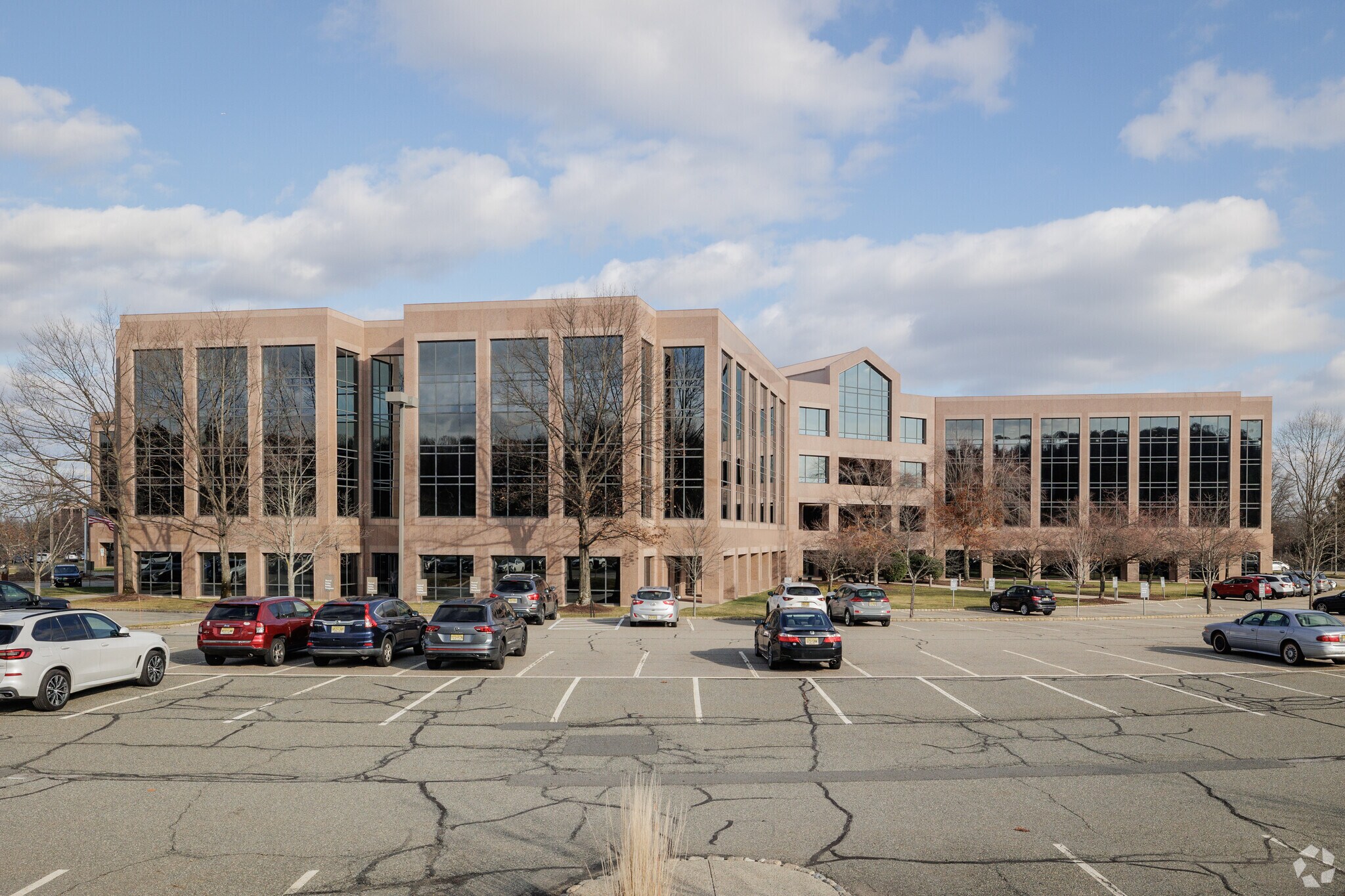 100 Campus Dr, Florham Park, NJ à louer Photo de l’immeuble– Image 1 sur 10