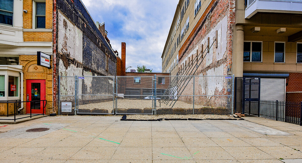 2002 11th St NW, Washington, DC à vendre - Photo principale – Image 1 sur 8