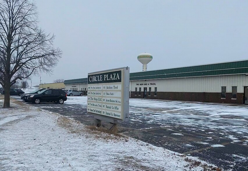 1120-1130 Ashwaubenon St, Green Bay, WI à louer - Photo de l’immeuble – Image 3 sur 4