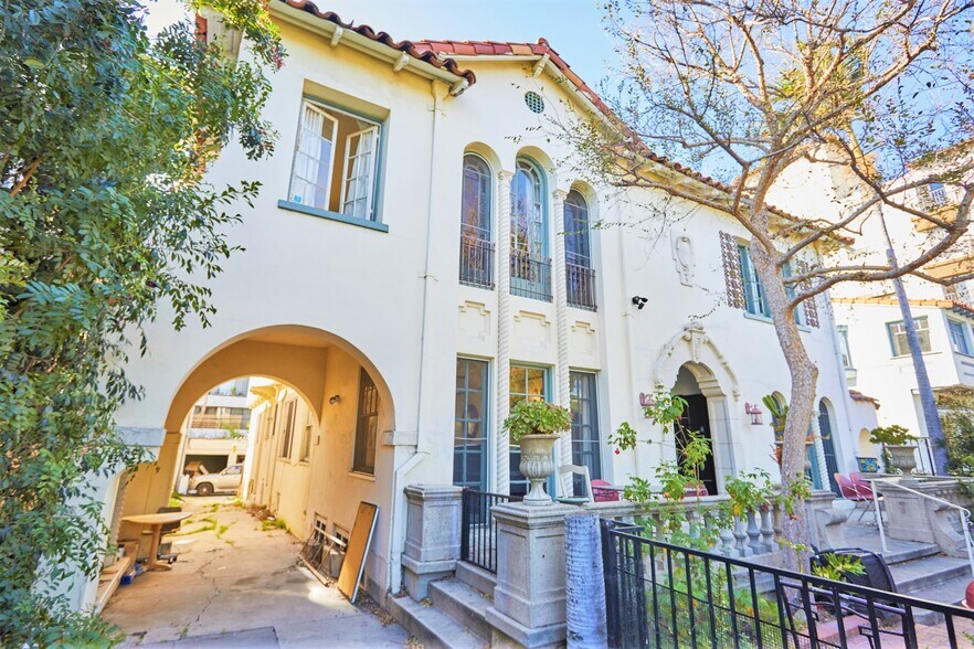 1813-1817 Grace Ave, Los Angeles, CA à vendre - Photo de l’immeuble – Image 2 sur 23
