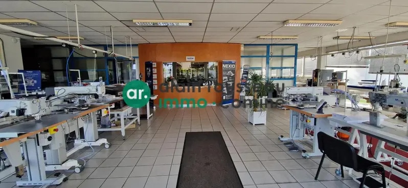 Local commercial dans Cholet à vendre - Photo intérieure – Image 2 sur 14