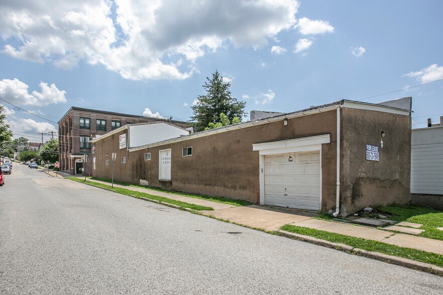 345 Morgan St, Phoenixville, PA à louer - Photo de l’immeuble – Image 3 sur 17