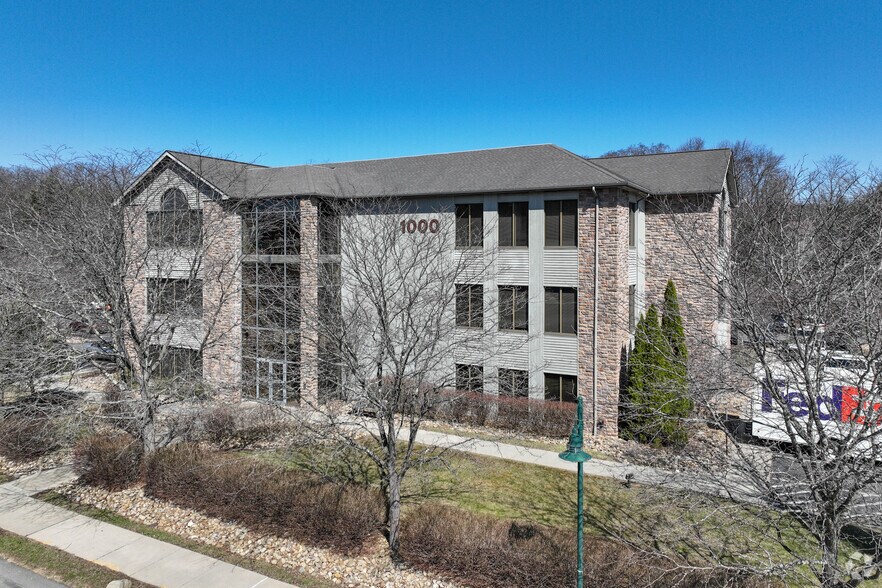 1000 Stonewood Dr, Wexford, PA à louer - Photo de l’immeuble – Image 1 sur 15