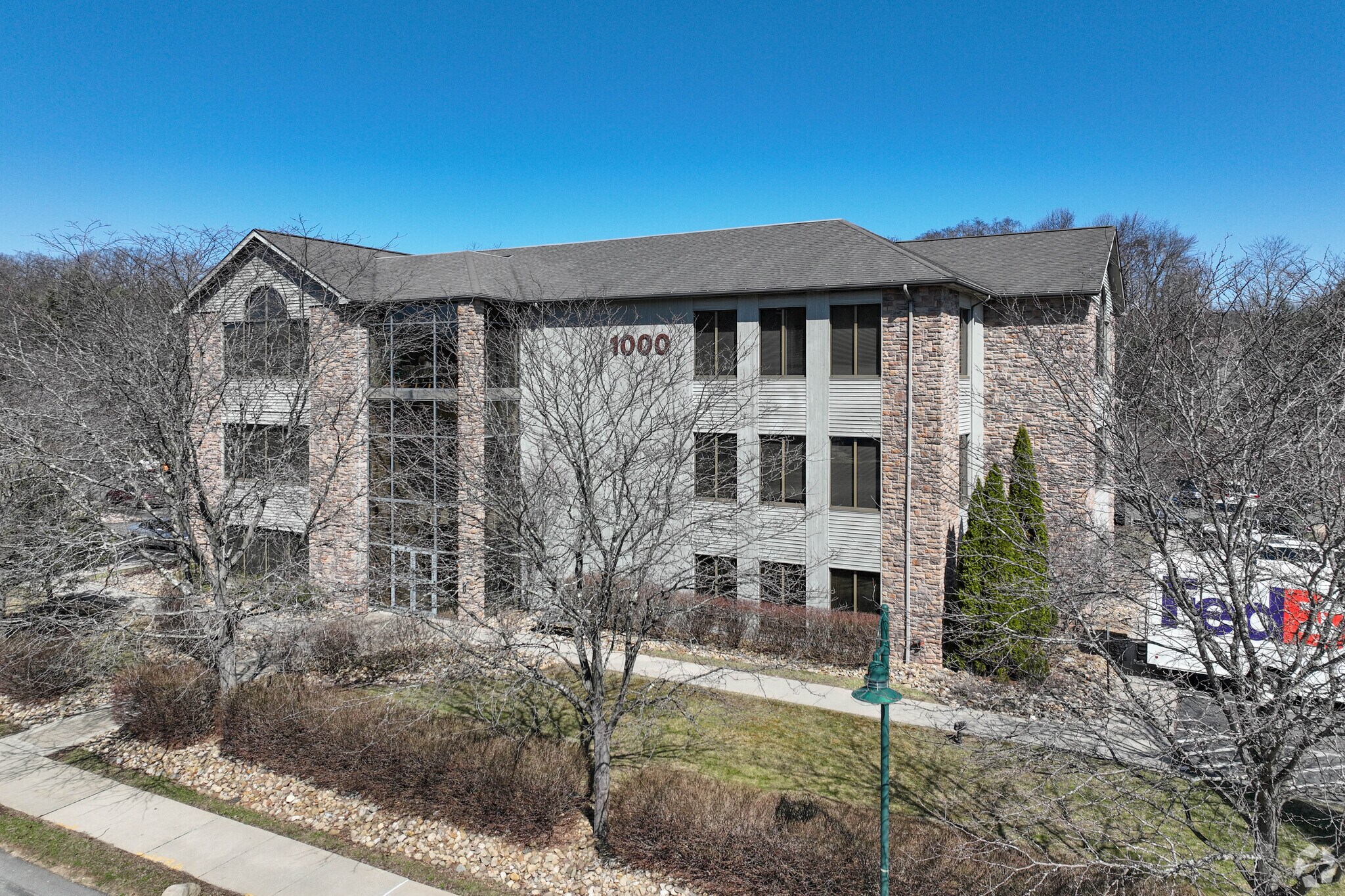 1000 Stonewood Dr, Wexford, PA à louer Photo de l’immeuble– Image 1 sur 16