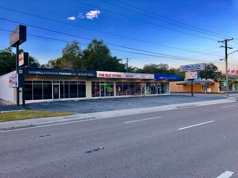 4520 W Kennedy Blvd, Tampa, FL à louer - Photo de l’immeuble – Image 2 sur 5