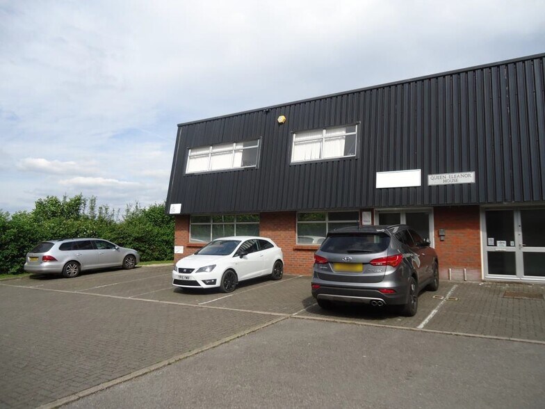 Newbury Rd, Kingsclere à vendre - Photo de l’immeuble – Image 2 sur 4