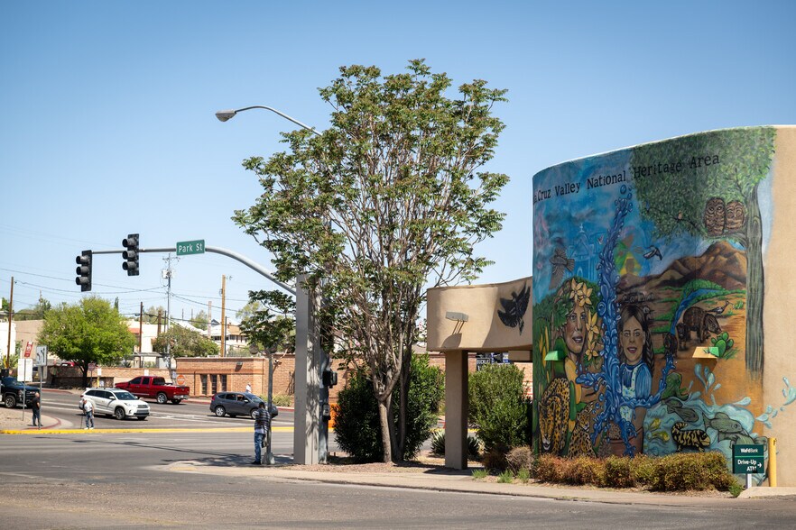 112 N Grand Ave, Nogales, AZ à vendre - Photo de l’immeuble – Image 3 sur 30