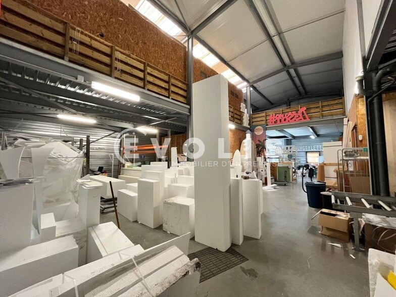 16 Rue De Galeben, Mios à louer - Photo intérieure – Image 2 sur 9