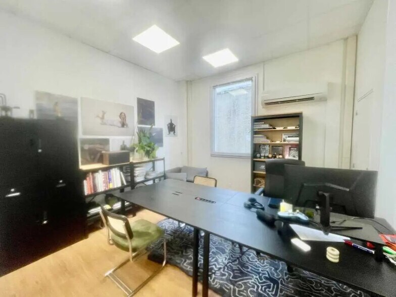 Bureau dans Montreuil à louer - Photo de l’immeuble – Image 3 sur 6