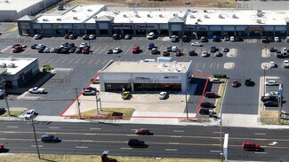 Plus de détails pour 2623-2625 N Kansas Expy, Springfield, MO - Local commercial à louer