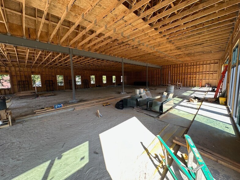 1121 Clarity Rd, Mount Pleasant, SC à louer - Photo de l’immeuble – Image 3 sur 21