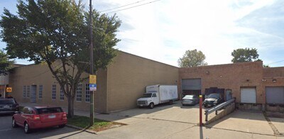 3021 W Harrison St, Chicago, IL à louer - Photo de l’immeuble – Image 1 sur 1